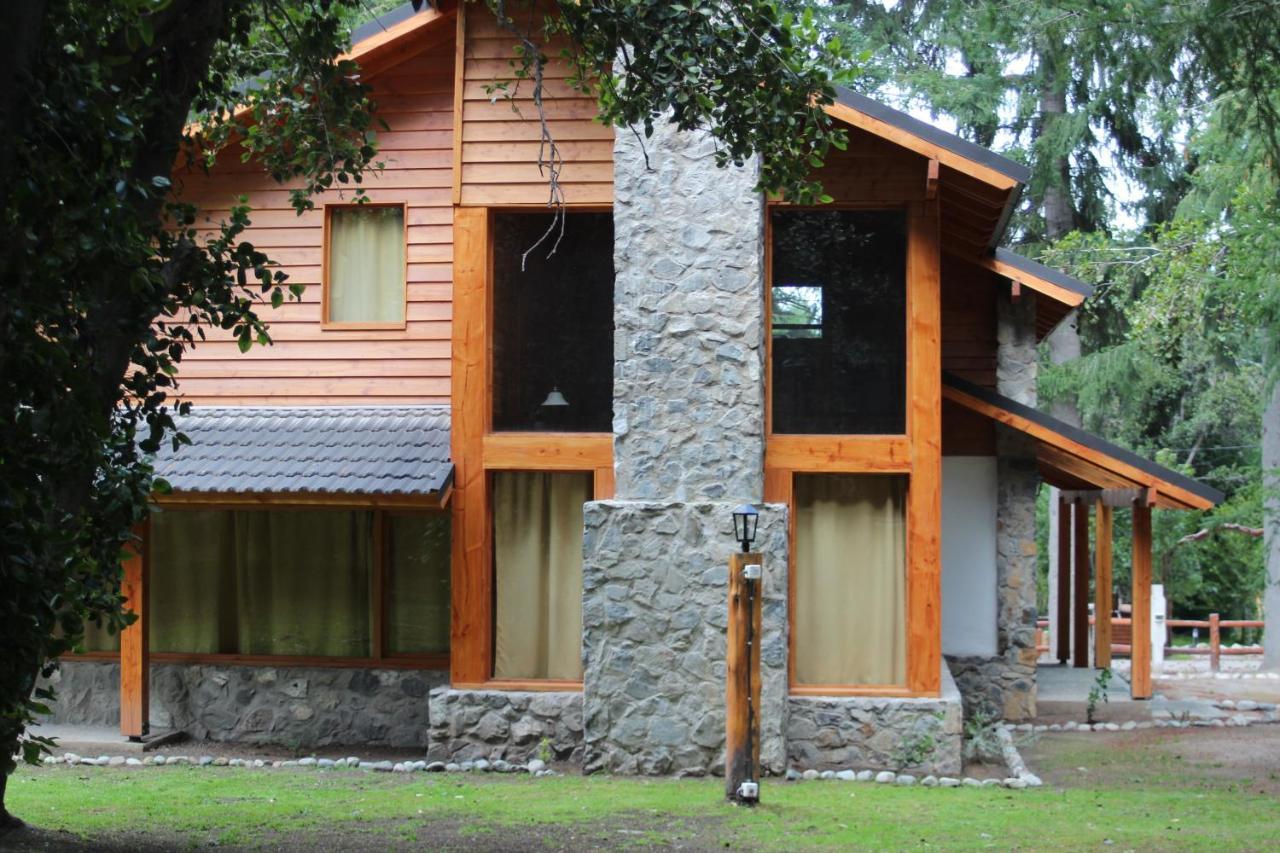 梅利拉莫斯山林小屋 Puerto Manzano 外观 照片
