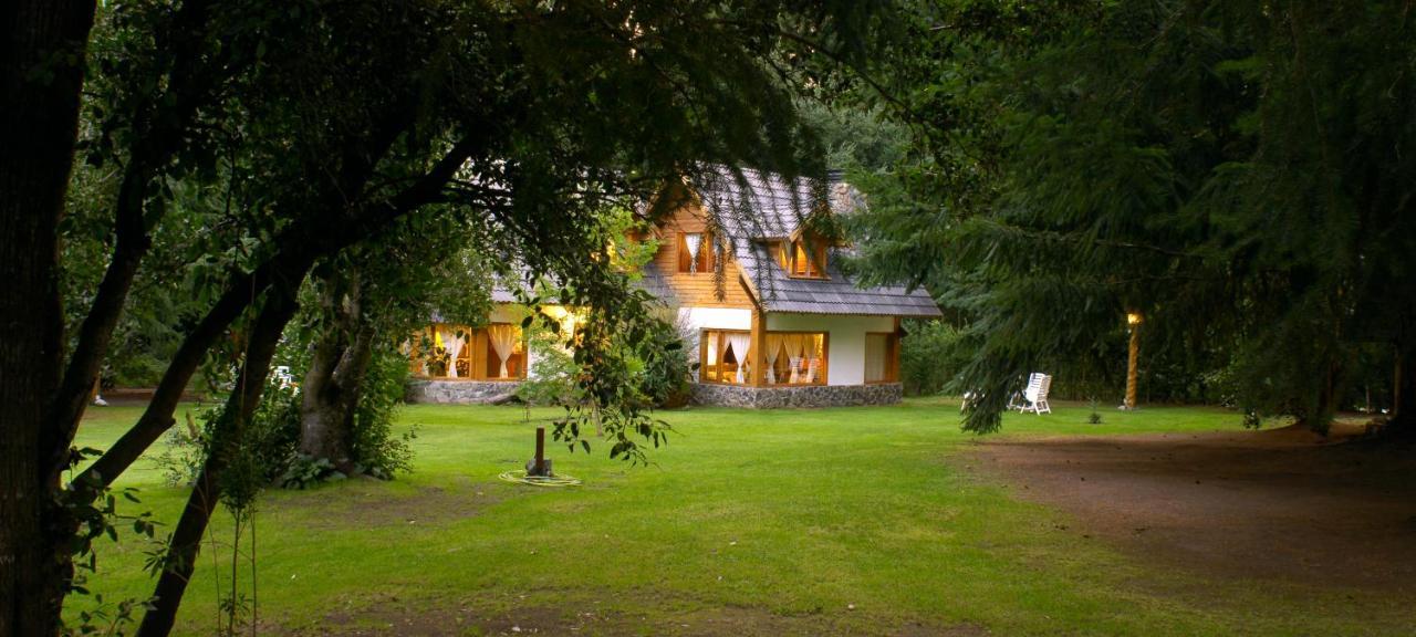 梅利拉莫斯山林小屋 Puerto Manzano 外观 照片