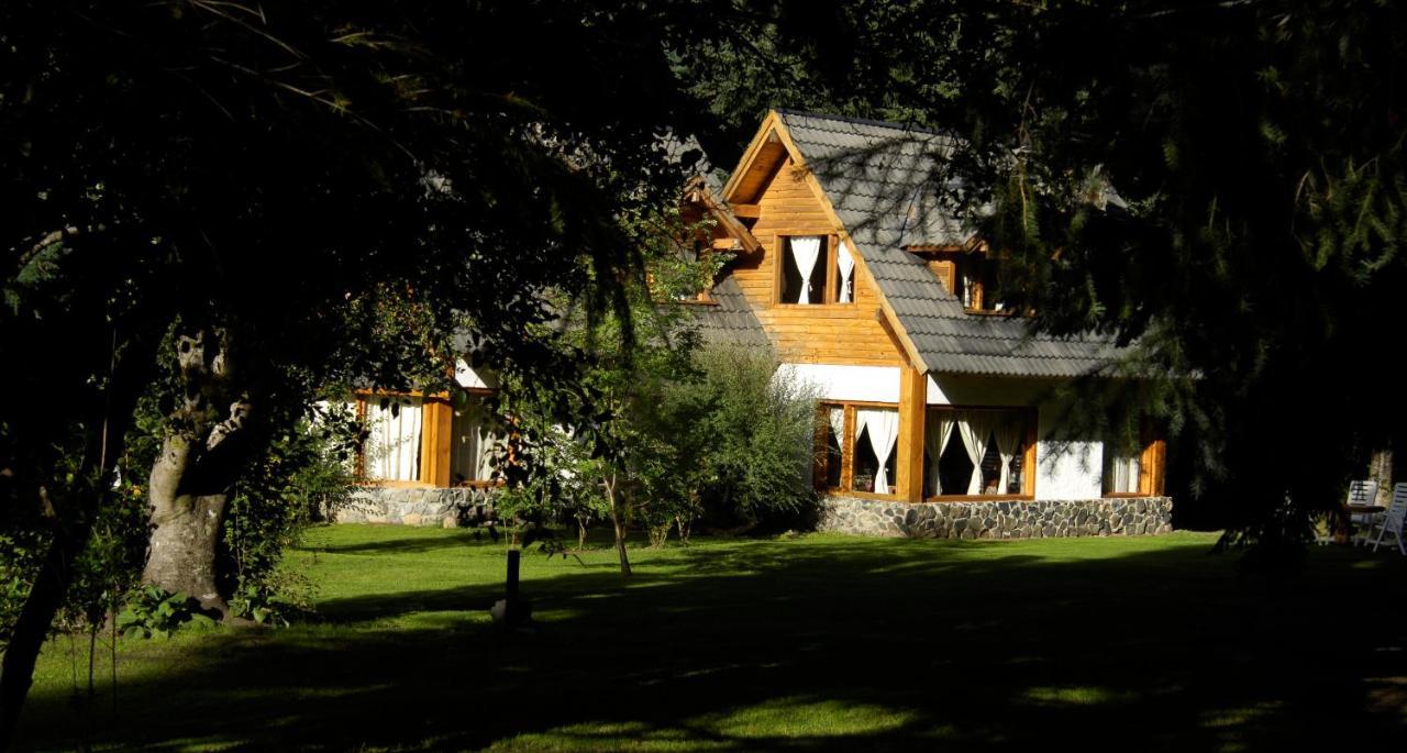 梅利拉莫斯山林小屋 Puerto Manzano 外观 照片