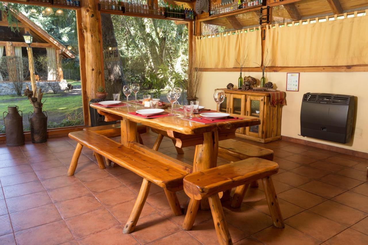 梅利拉莫斯山林小屋 Puerto Manzano 外观 照片